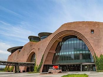 砂之船奧特萊斯藝術商業(yè)廣場